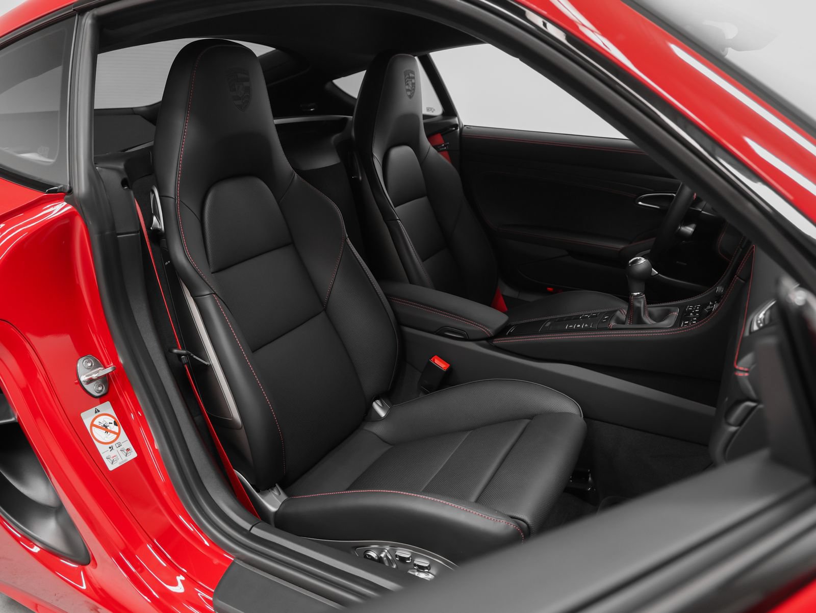 Certified 2025 Porsche 718 Cayman GTS RWD image 24