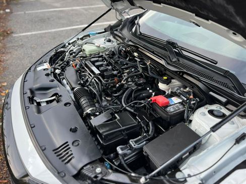 Used 2019 Honda Civic EX image 36