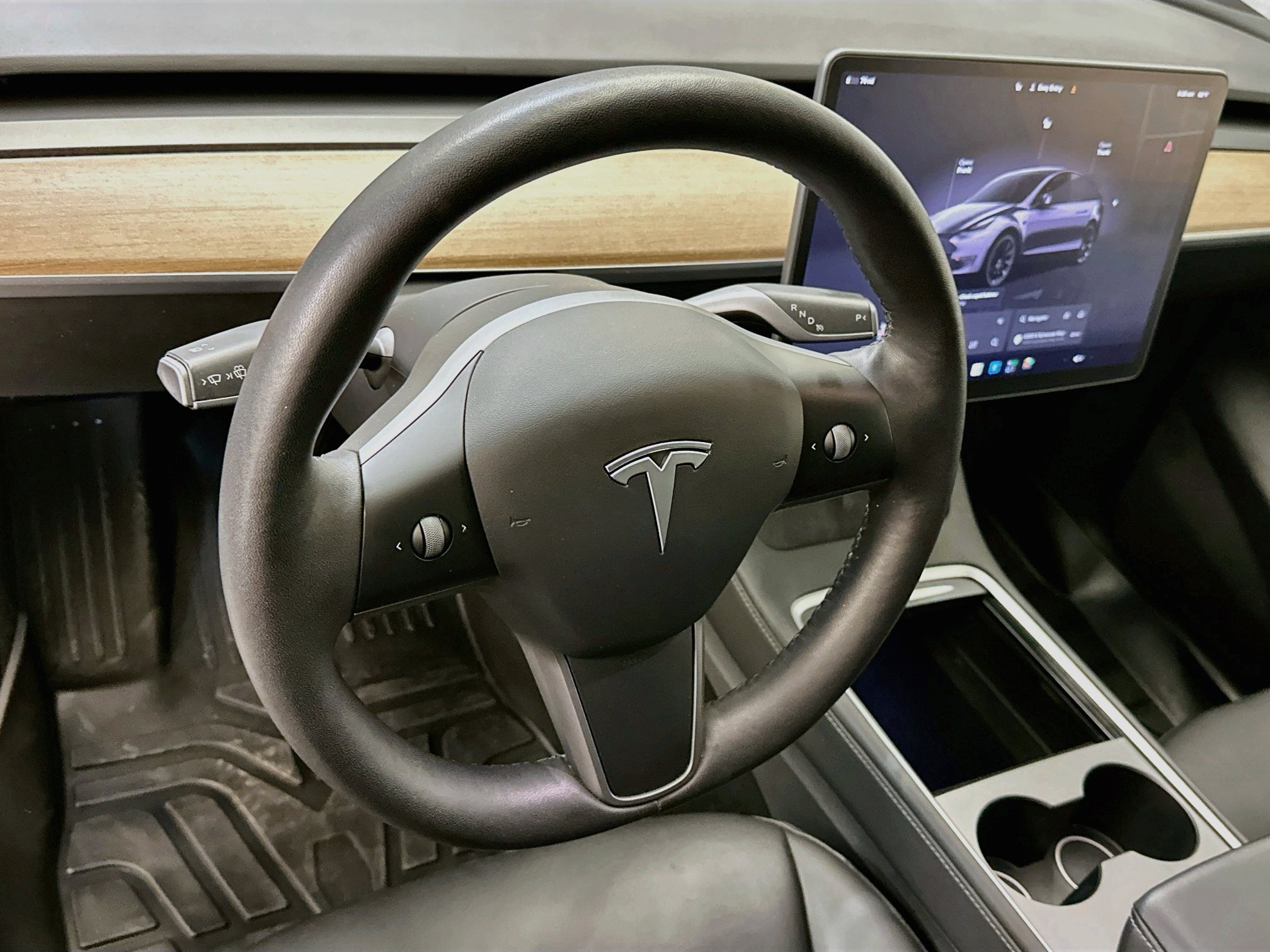 Used 2022 Tesla Model Y Long Range AWD/4WD image 18