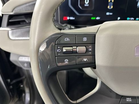 Used 2024 Kia EV9 Land image 15