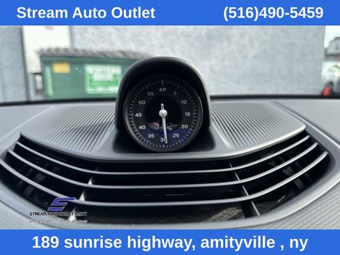 Used 2023 Porsche Taycan 4S image 21