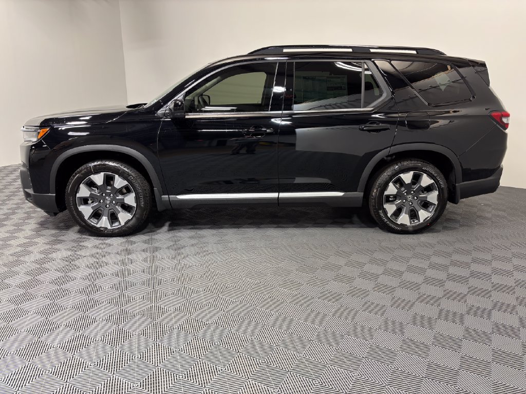 New 2026 Honda Pilot Elite image 3