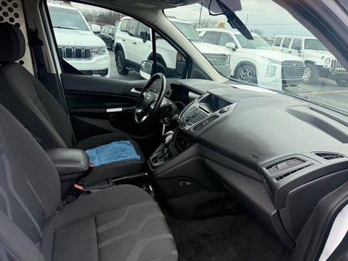 Used 2016 Ford Transit Connect XLT image 14