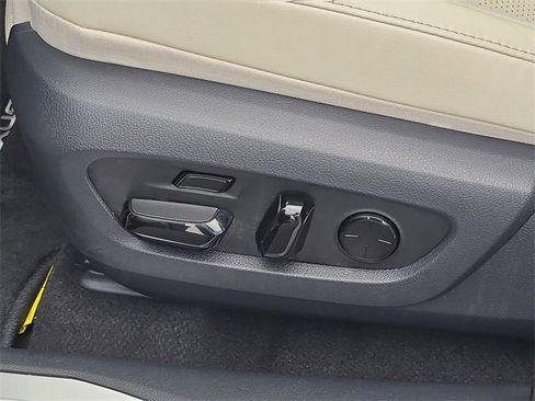 Certified 2024 Lexus RX 350 AWD image 14