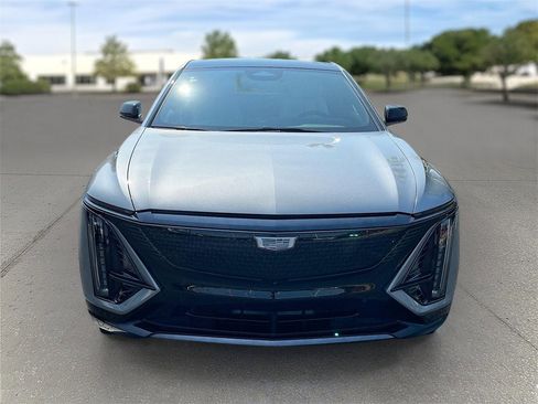 New 2026 Cadillac Lyriq Sport image 2
