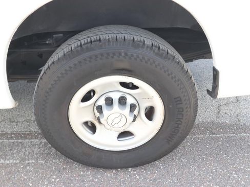 Used 2020 Chevrolet Express 2500 w/ Driver Convenience Package RWD image 20