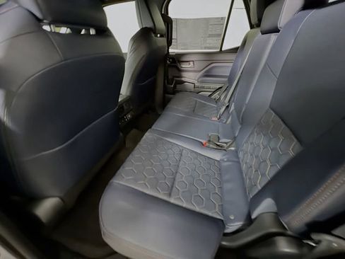 New 2026 Toyota 4Runner 4WD image 26