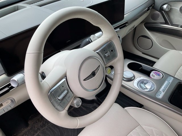 Used 2023 Genesis GV60 Performance AWD/4WD image 6
