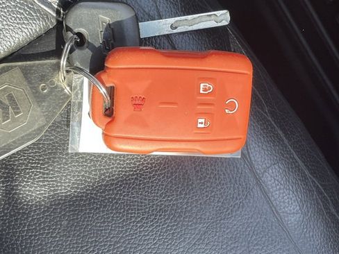 Certified 2017 Chevrolet Silverado 1500 LT w/ All Star Edition image 38