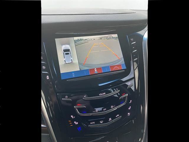 Used 2019 Cadillac Escalade Premium Luxury AWD/4WD image 14