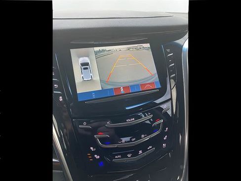 Used 2019 Cadillac Escalade Premium Luxury AWD/4WD image 14
