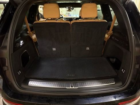 Used 2023 Jeep Grand Cherokee L Summit image 22