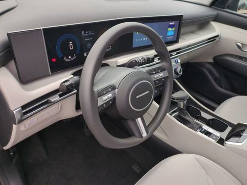 Certified 2025 Hyundai Tucson SEL image 7