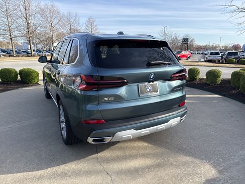 New 2026 BMW X5 xDrive50e w/ Parking Assistance Package image 3