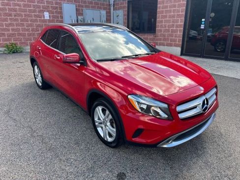 Used 2017 Mercedes-Benz GLA 250 4MATIC image 7