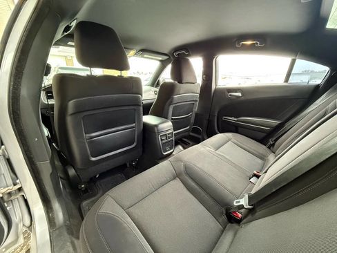 Used 2016 Dodge Charger SXT image 23