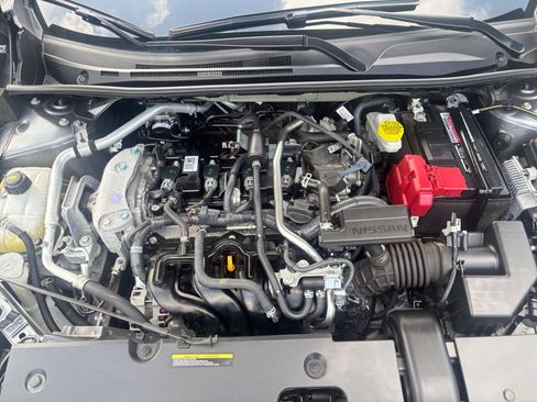 Used 2025 Nissan Sentra SV FWD image 31