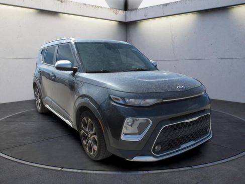 Used 2021 Kia Soul X-Line FWD image 2