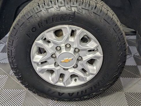 Used 2022 Chevrolet Silverado 3500 LTZ w/ Z71 Off-Road Package AWD/4WD image 8