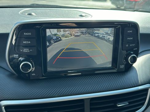 Used 2021 Hyundai Tucson SE image 34