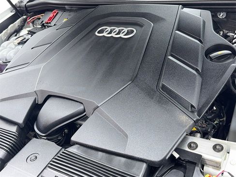 Used 2021 Audi Q7 3.0T Premium Plus image 59