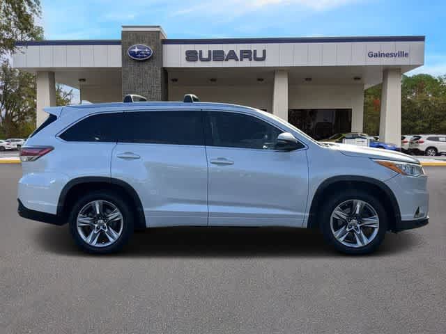 Used 2015 Toyota Highlander Limited Platinum FWD image 7