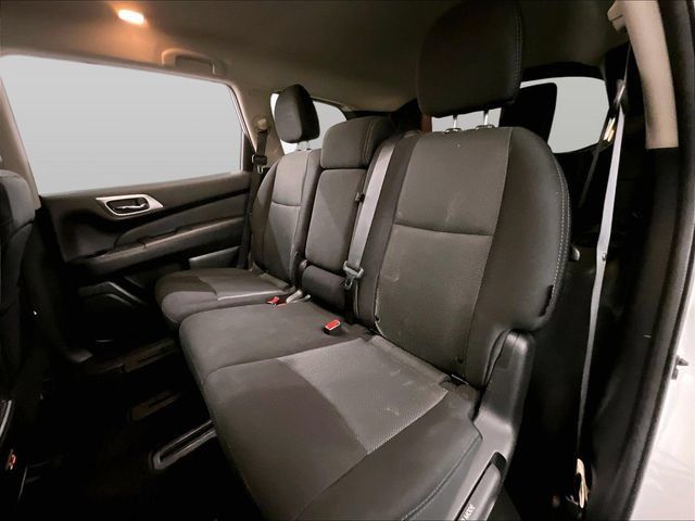 Used 2020 Nissan Pathfinder SV AWD/4WD image 25