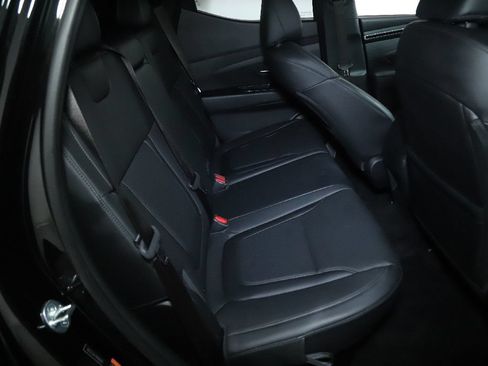 Used 2024 Hyundai Santa Cruz Night AWD/4WD image 33