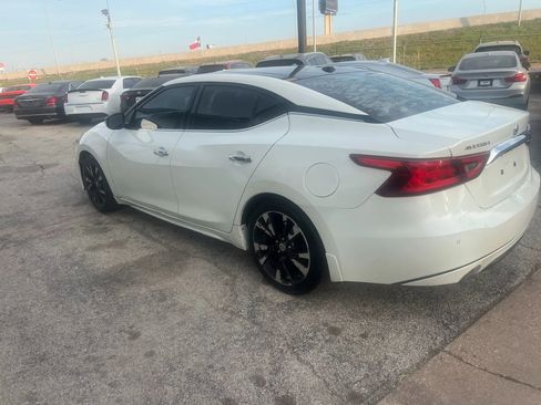 Used 2017 Nissan Maxima 3.5 SL FWD image 6