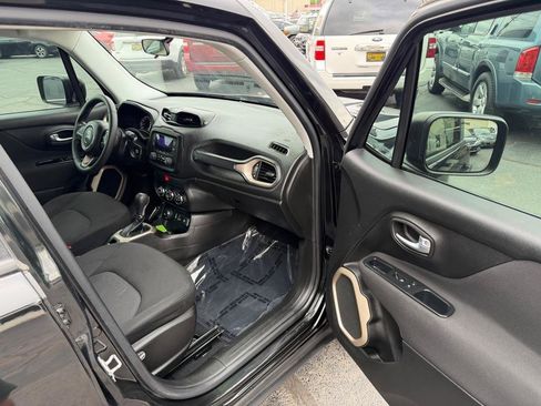 Used 2017 Jeep Renegade Sport w/ Power & Air Group AWD/4WD image 8