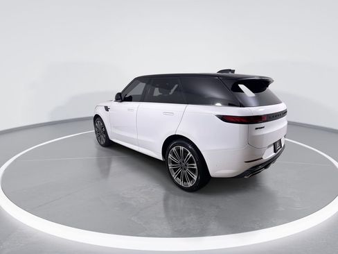 Used 2024 Land Rover Range Rover Sport Dynamic SE AWD/4WD image 6