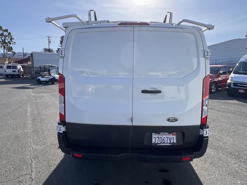 Used 2015 Ford Transit 250 130 Low Roof image 5