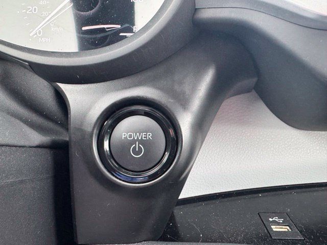 Certified 2025 Toyota Sienna LE w/ LE Plus Package AWD/4WD image 30