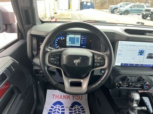 Used 2024 Ford Bronco Big Bend image 15