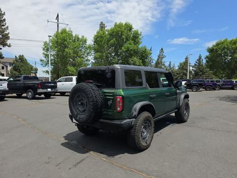 Used 2024 Ford Bronco Everglades AWD/4WD image 5