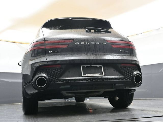 Used 2025 Genesis GV70 3.5T Sport AWD/4WD image 43