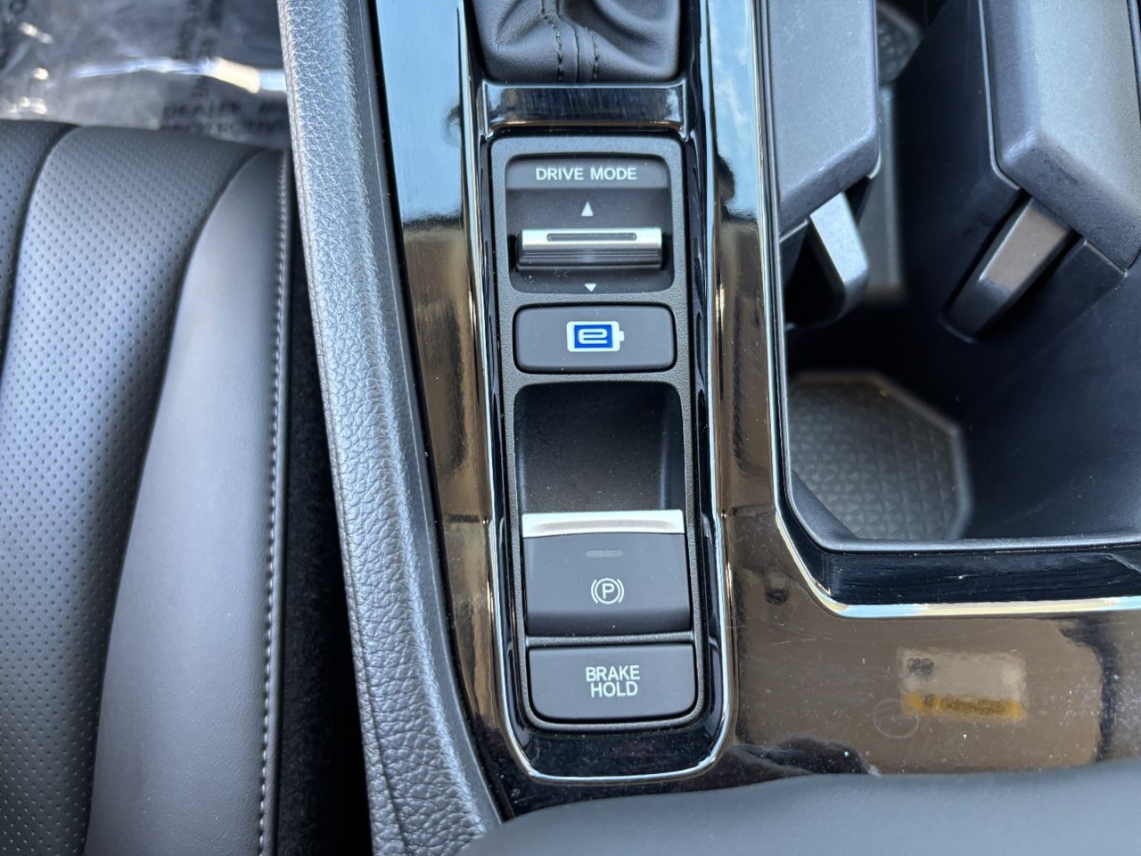 Used 2024 Honda Accord EX-L image 25
