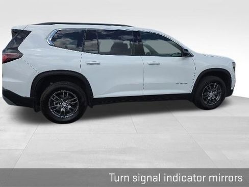 Used 2026 GMC Acadia Elevation w/ LPO, Floor Liner Package AWD/4WD image 25