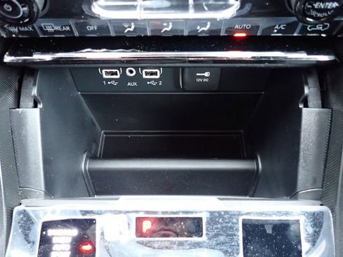 New 2025 Jeep Grand Cherokee Limited w/ Black Appearance Package AWD/4WD image 20