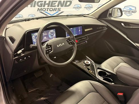Used 2023 Kia Niro Wind image 14