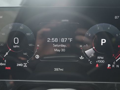 Used 2026 GMC Yukon XL AT4 w/ LPO, Floor Liner Package AWD/4WD image 20