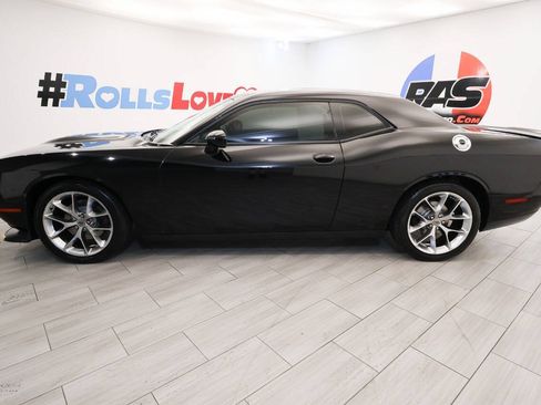 Used 2020 Dodge Challenger GT RWD image 2