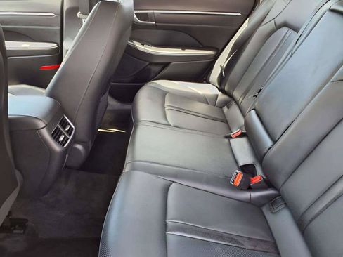 Certified 2023 Hyundai Sonata Limited FWD image 9