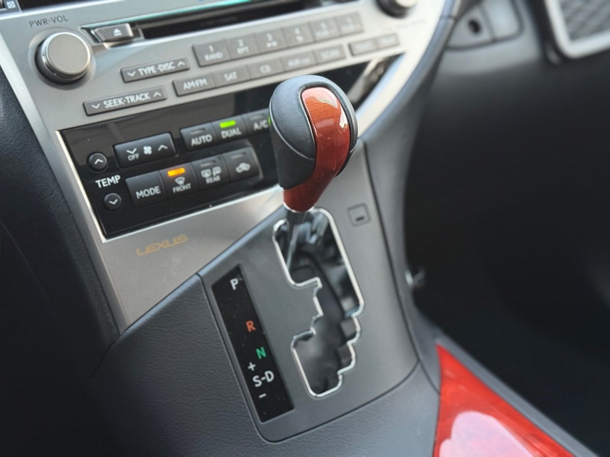 Used 2010 Lexus RX 350 AWD w/ Premium Pkg image 29