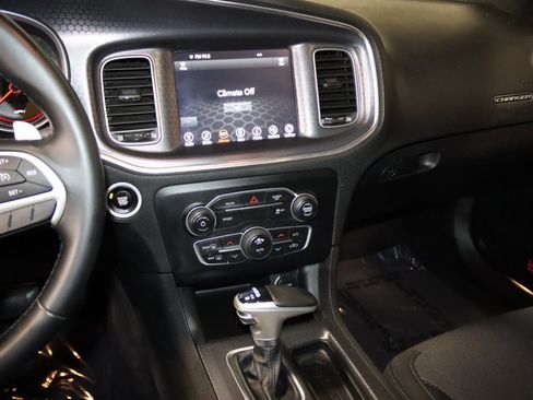 Used 2017 Dodge Charger R/T w/ Beats Audio Group image 36