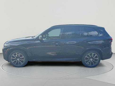 New 2026 BMW X5 xDrive40i w/ M Sport Package AWD/4WD image 8