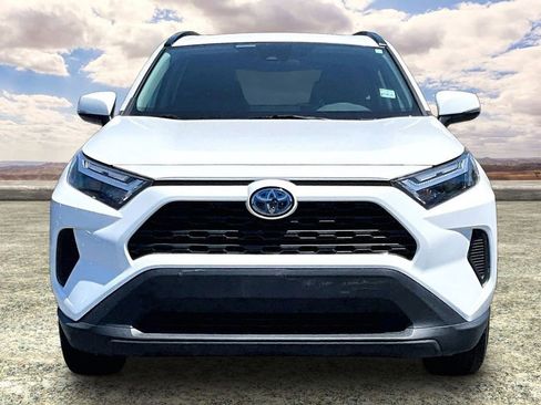 Used 2024 Toyota RAV4 XLE w/ Convenience Package AWD/4WD image 2