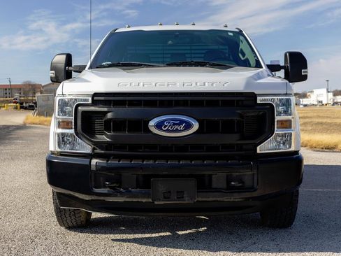 Used 2020 Ford F350 XL w/ Power Equipment Group image 2