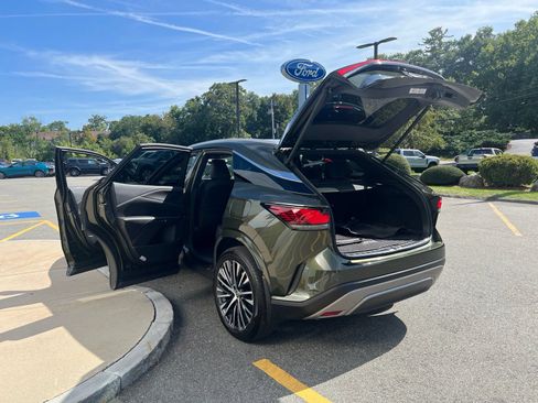Used 2023 Lexus RX 350 Premium Plus w/ Accessory Package AWD/4WD image 9