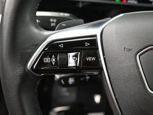 Used 2024 Audi Q8 e-tron Premium AWD/4WD image 18